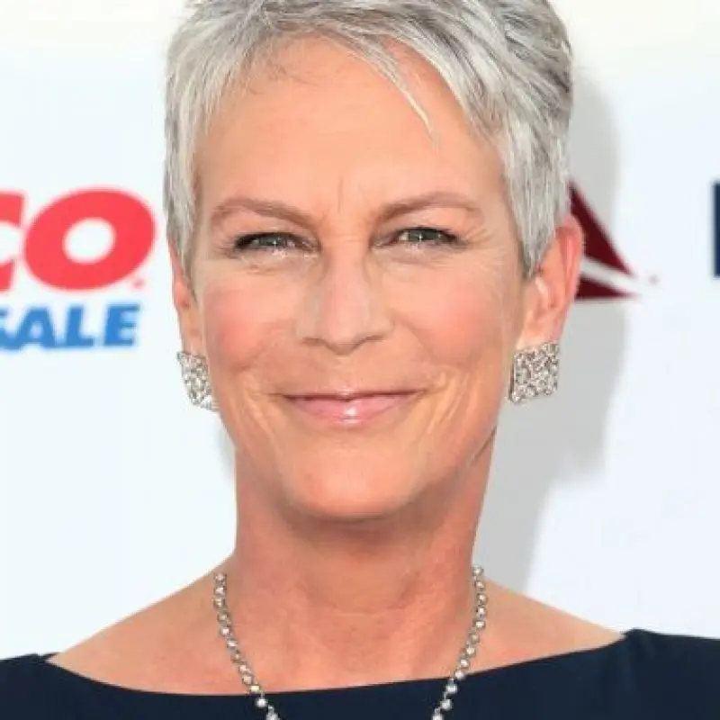 Голая Джейми Ли Кертис (Jamie Lee Curtis)